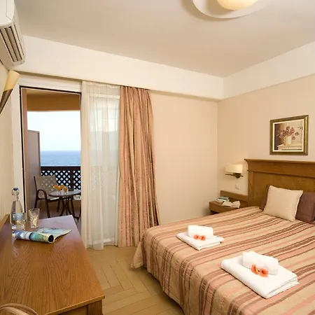Hotel Ideon 3*