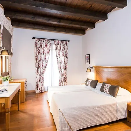Ideon Otel 3*