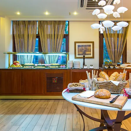 Ideon Hotel 3*
