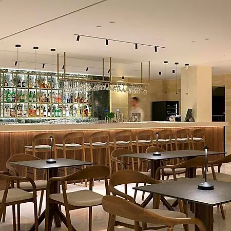 Hotel Ideon