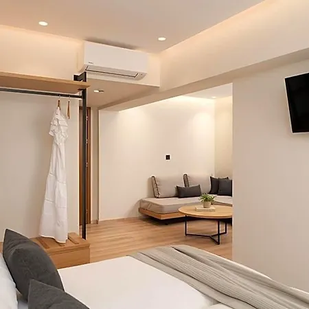 Hotel Ideon 3*