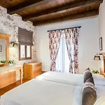 Ideon Hotel