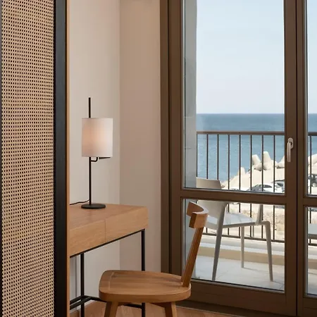 Hotel Ideon 3*
