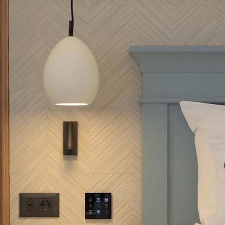Hotel Ideon 3*