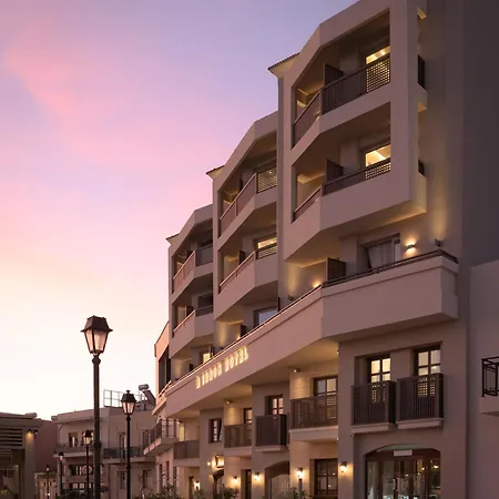 Hotel Ideon 3*